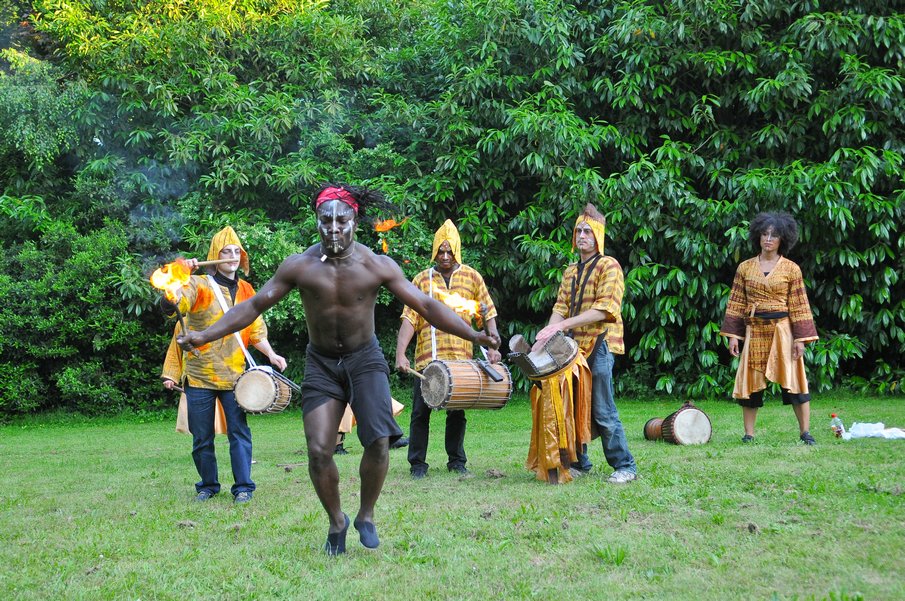 Evry Daily Photo - Cie Afrodite - Fete Mille et une Lumieres 080.jpg